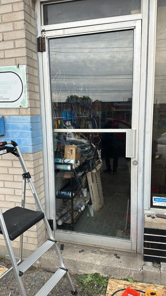 commercial door glass repair and replacement