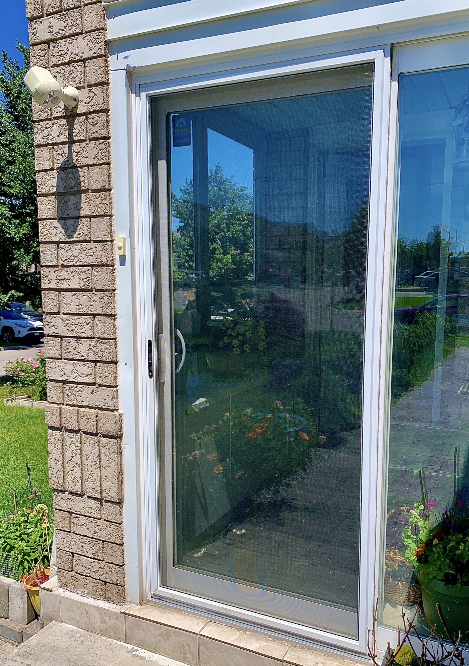 Are all screen doors standard size in Toronto and the GTA?